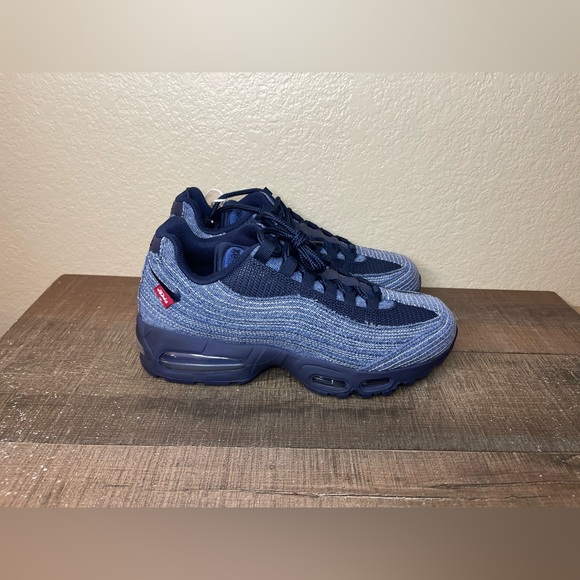 Levi's x Nike Air Max 95 OG 